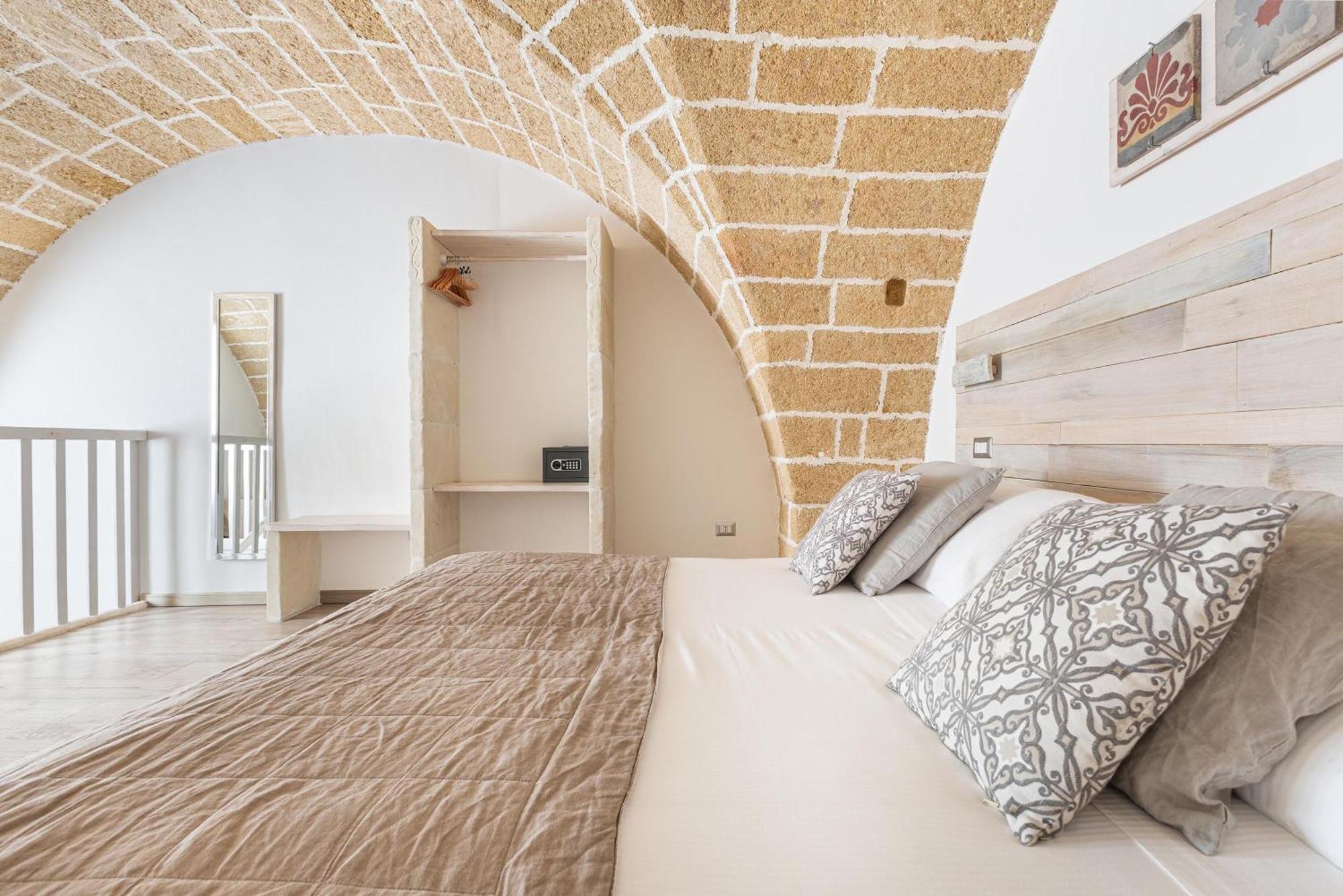 Clara Domus Bed and Breakfast Gallipolli Exteriör bild